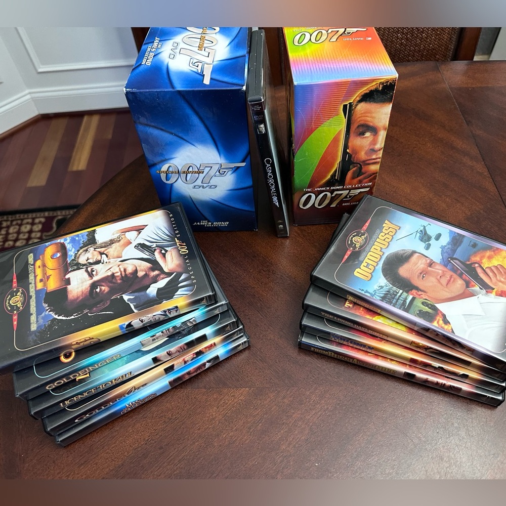 10 James Bond 007 DVD Movies Bundle Octopussy Dr. No Goldeneye Etc ...